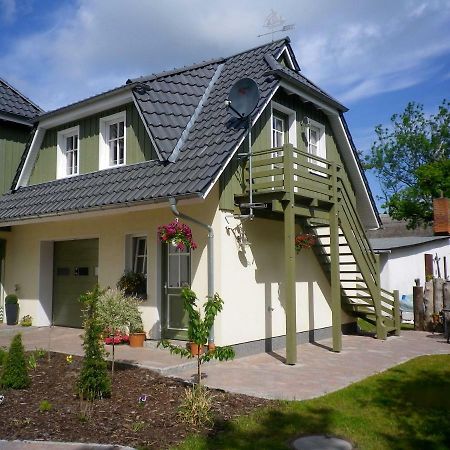 Die Kleine Ferienwohnung Prerow Exterior foto